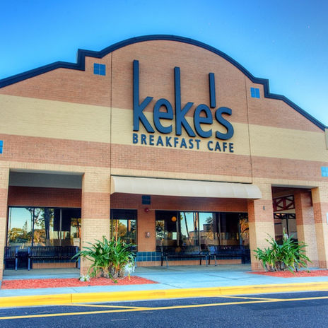 Keke's Breakfast Cafe with blue sky in background